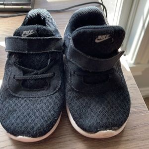 Nike Toddler sneaker size 8c